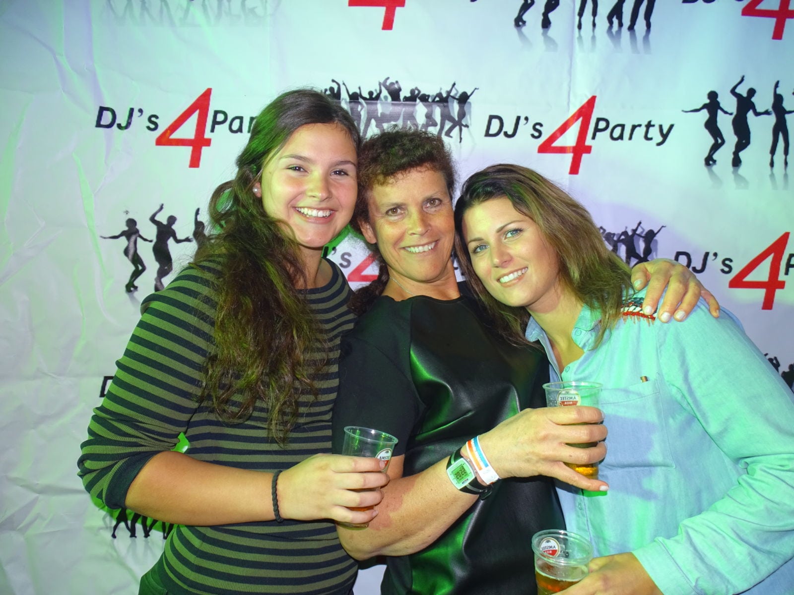 Foto's 90's themafeest