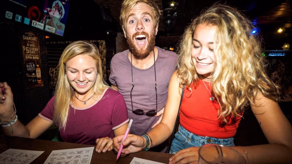 Muziekbingo is leuk en sfeer verhogend